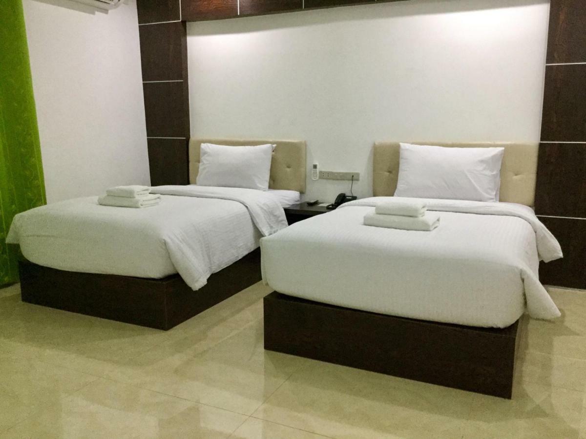 Yubenco Global Ecotel Zamboanga Esterno foto